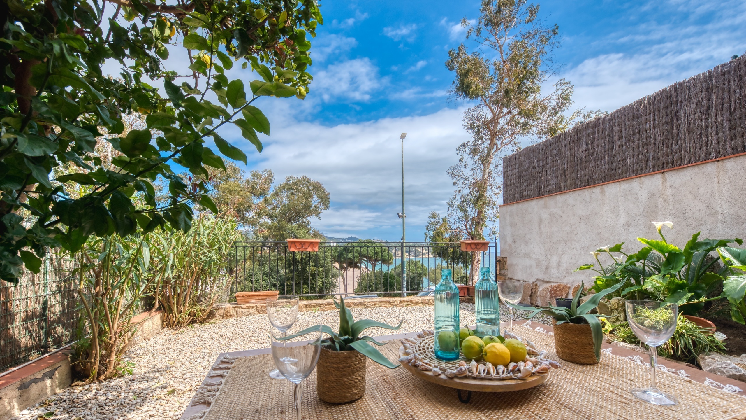 Holiday villa Costa Brava Spain - Casa Costa - Dining area