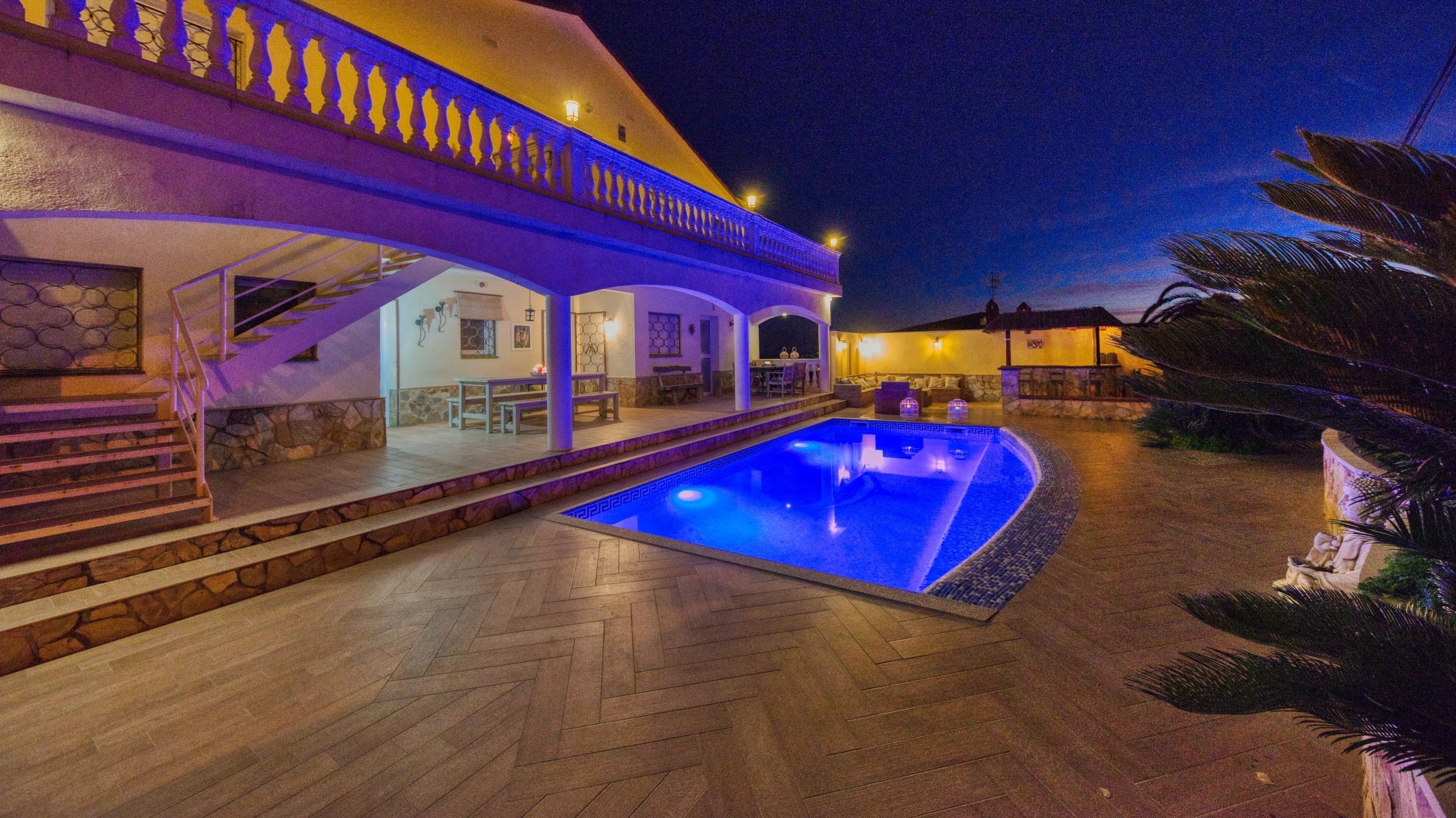 Holiday villas Costa Brava Spain - Villa Madonna - Swimming pool