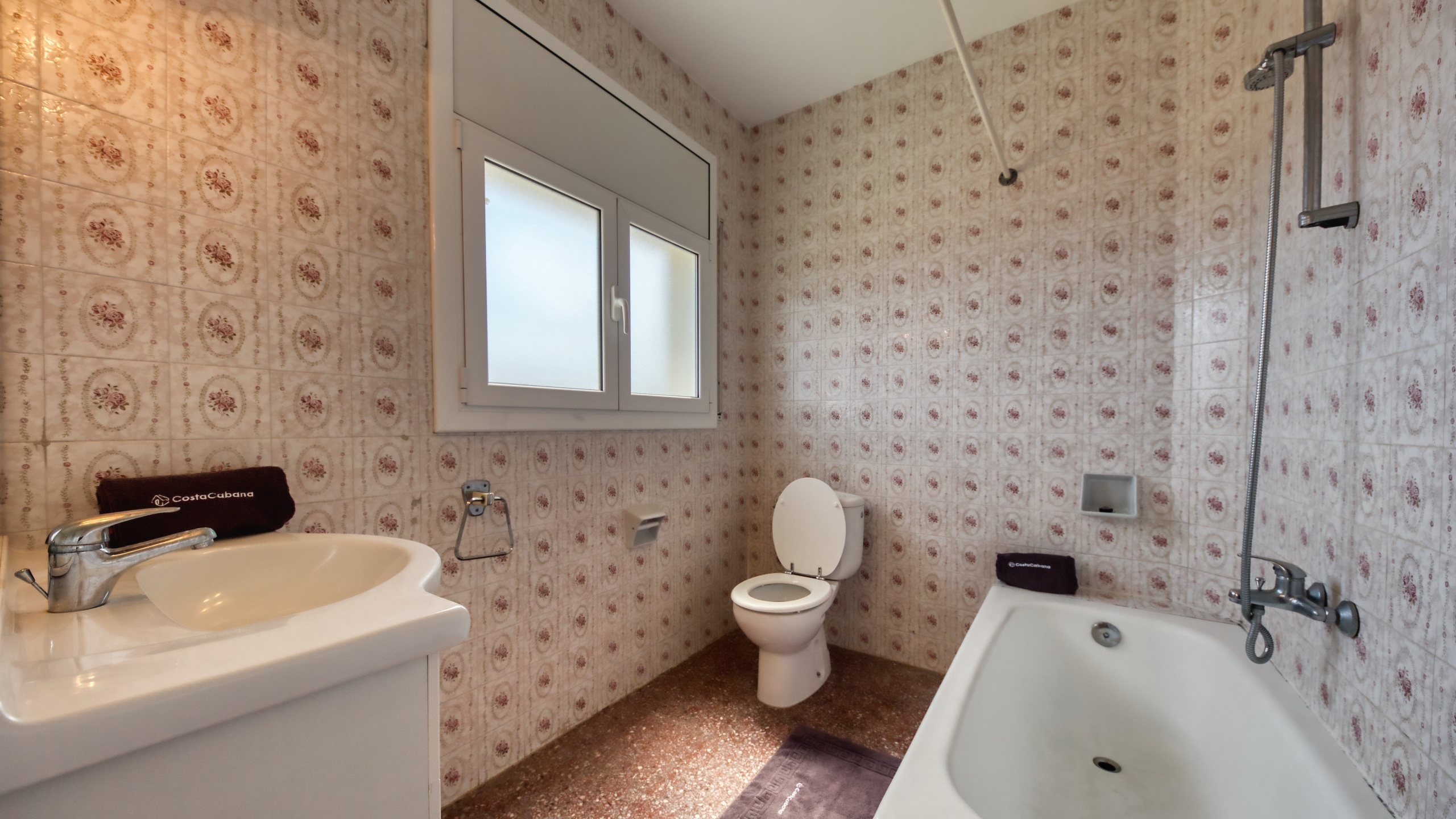 Holiday villas Costa Brava Spain - Villa Madonna - Bathroom