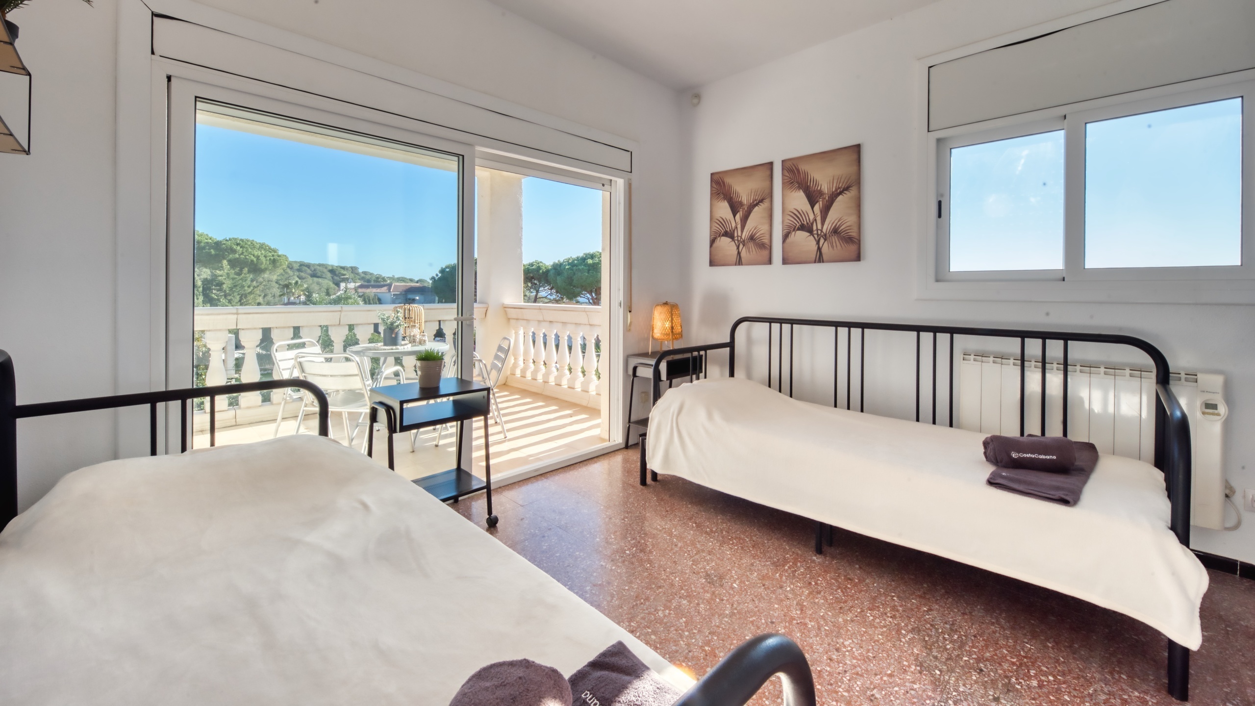 Holiday villas Costa Brava Spain - Villa Madonna - Bedroom
