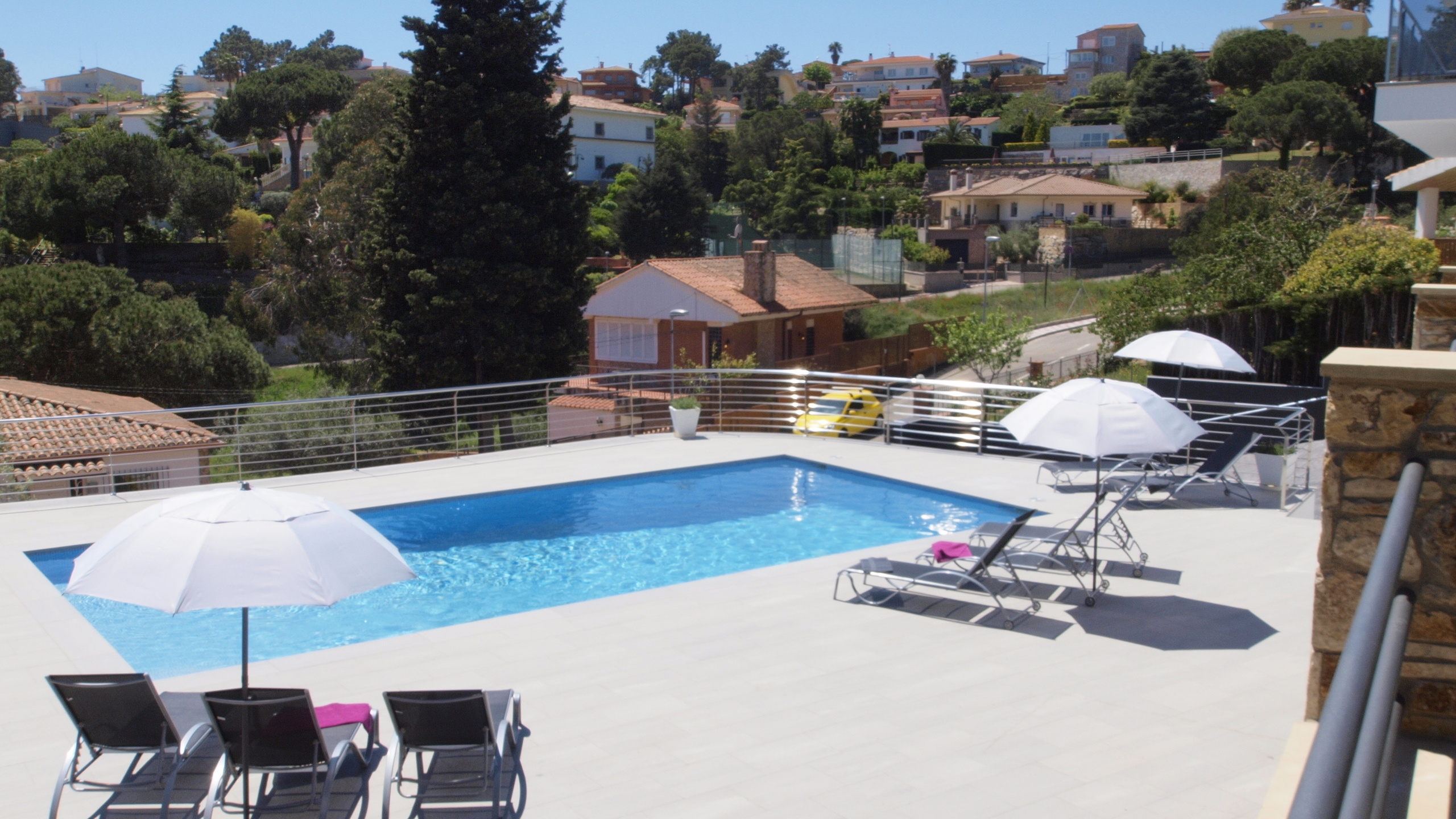 Holiday villa Costa Brava Spain - Villa SummerDream - Swimming pool