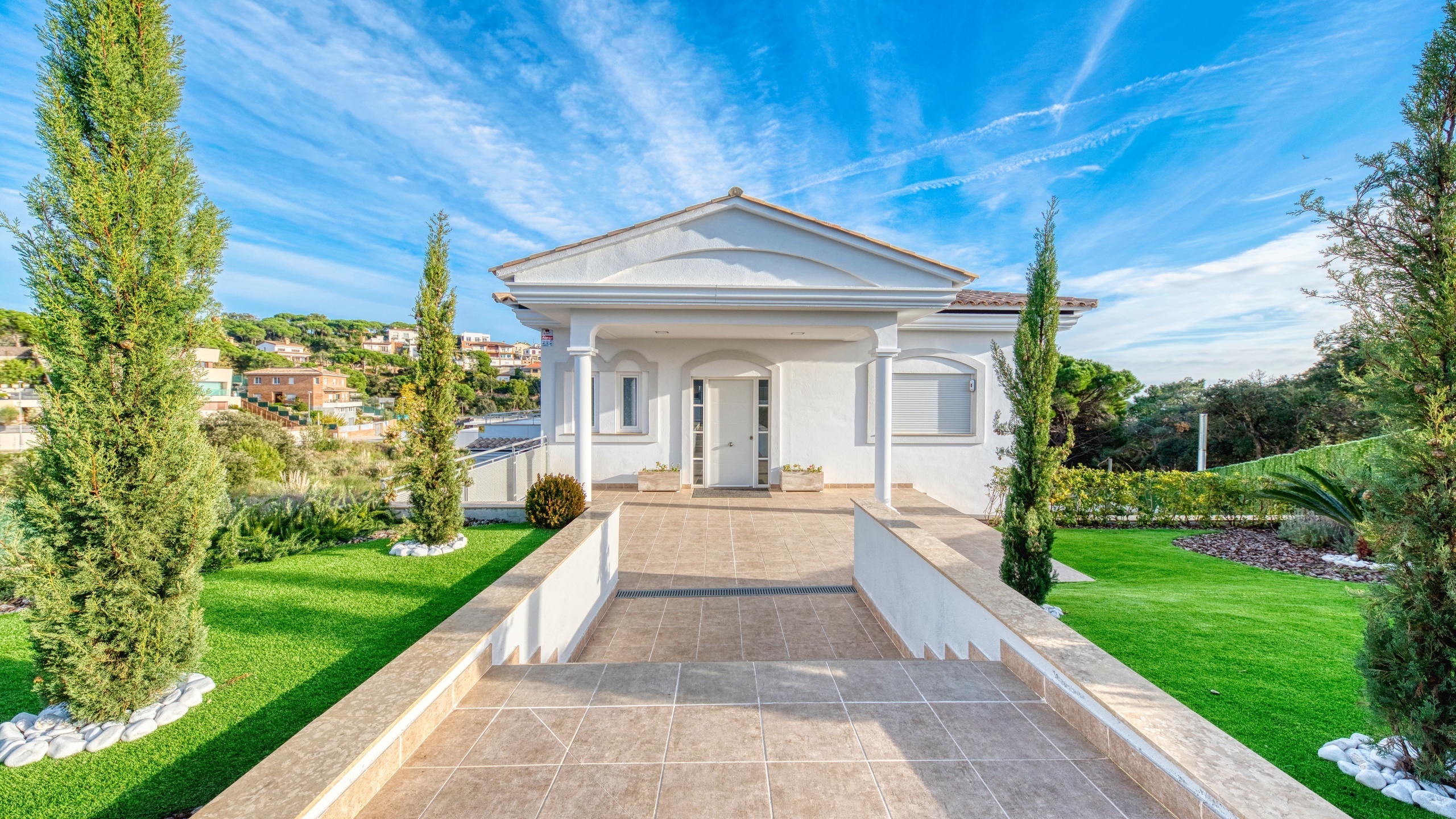 Holiday villa Costa Brava Spain - Villa Madison - Entrance