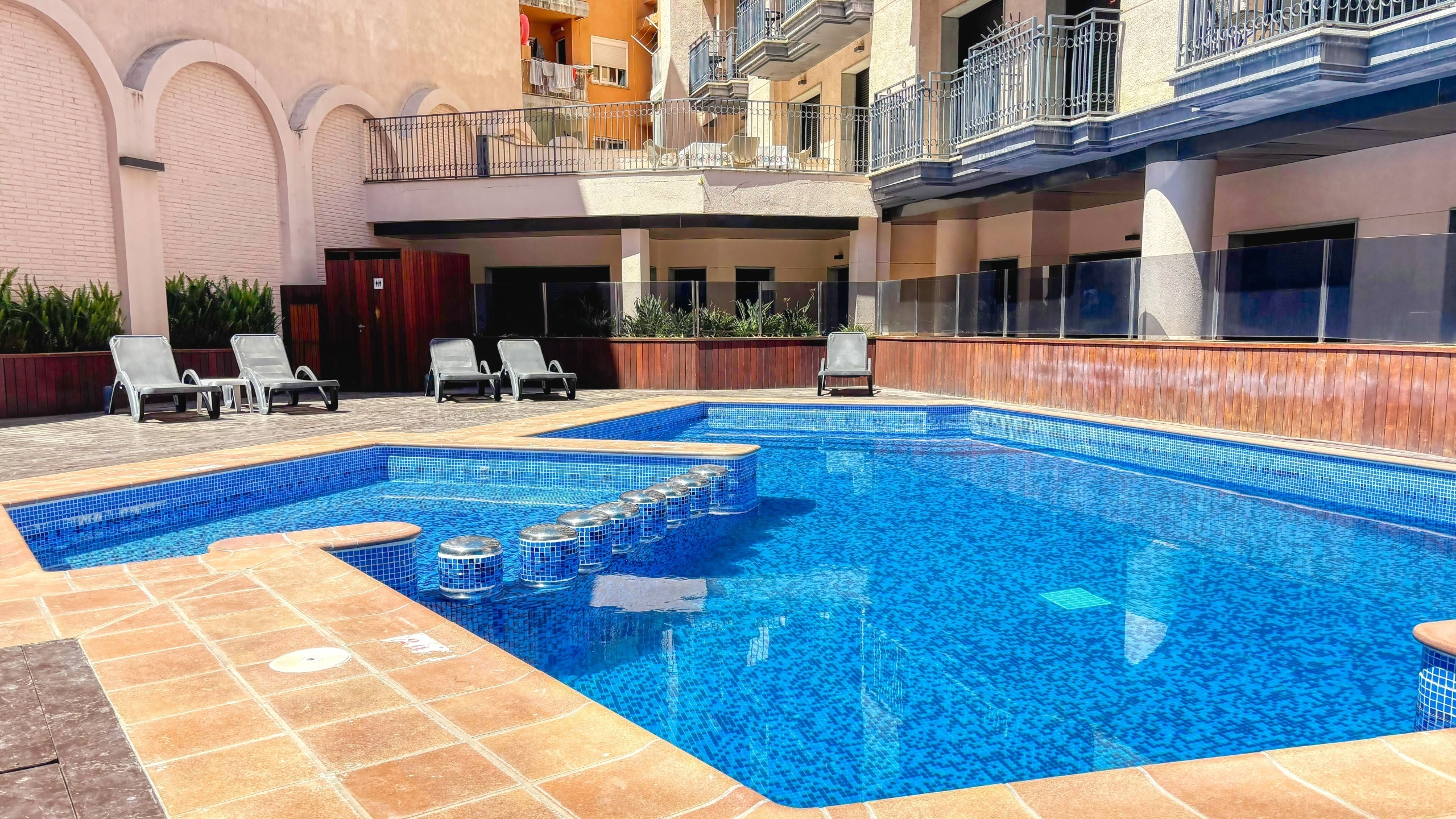 Holiday villa Costa Brava Spain - Apartment Dali - Swimming pool